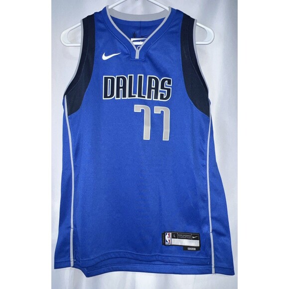 Dallas Mavericks Luka Doncic Nike Dri-FIT Swingman Icon Jersey Youth L (14-16) - Picture 1 of 8